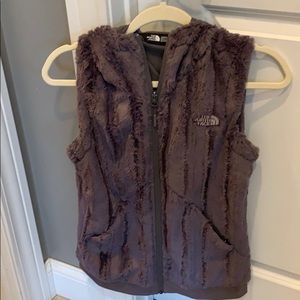 North face vest